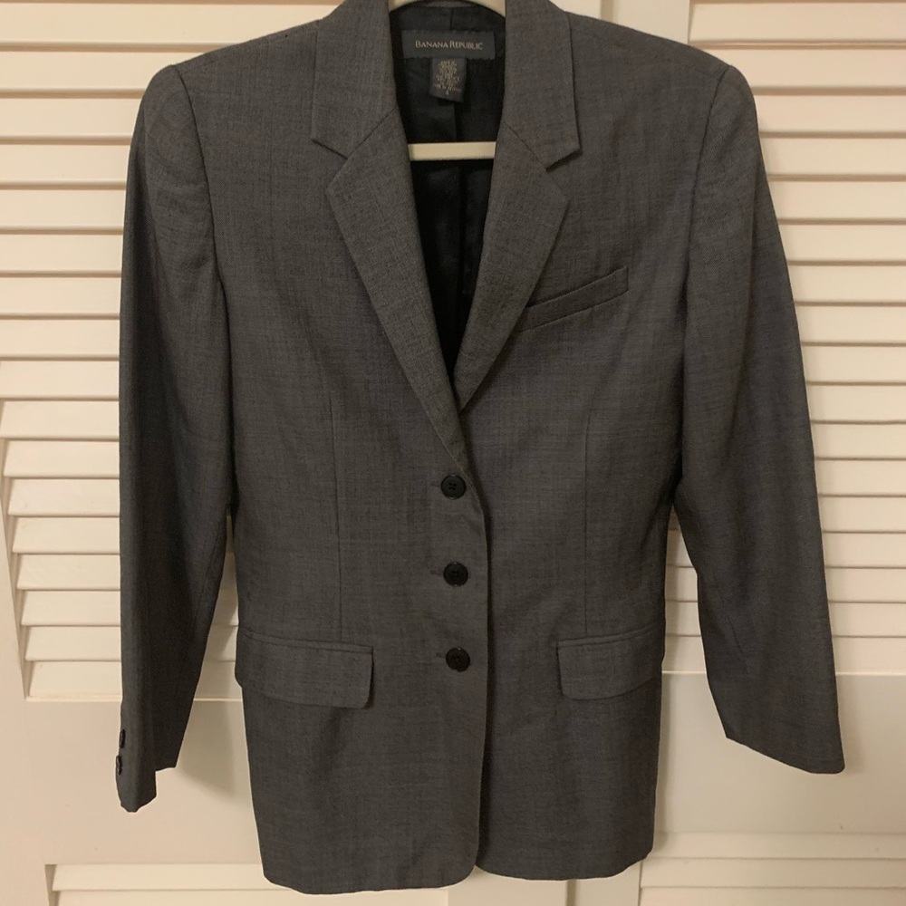 Banana Republic wool blazer, size 4